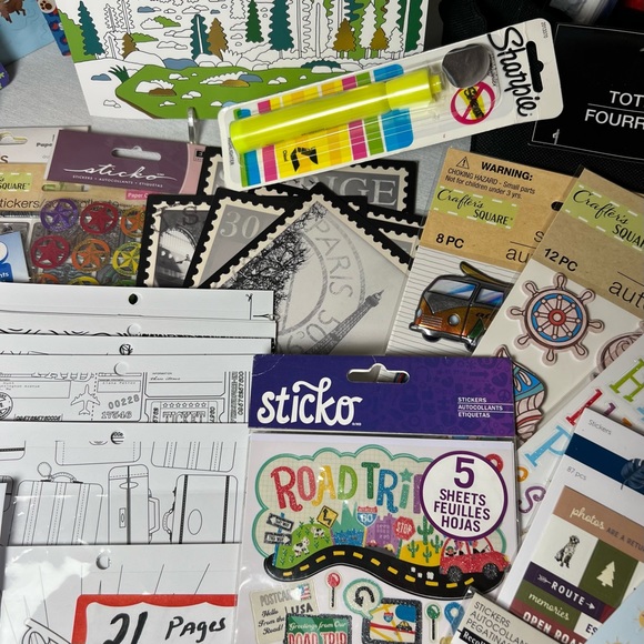 TRAVEL GIFT SET #2 ROAD TRIPPING - Picture 11 of 16